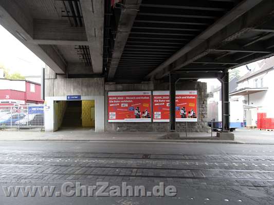 Unterfuehrung.jpg - Unterführung in der Nähe vom Bahnhof Bochum West