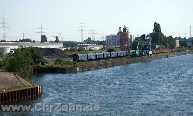 Hafenanlagen.jpg - Kohlenverladung am Hafen in Wanne-West