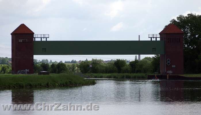 Sicherheitstor.jpg - Sicherheitstor am Dortmund-Ems-Kanal