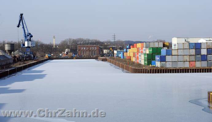 zugefrorener_Kanalabzweig.jpg - Hafenbecken